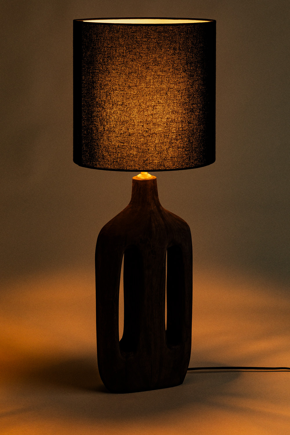 Arbyon mango wood table lamp SKLUM