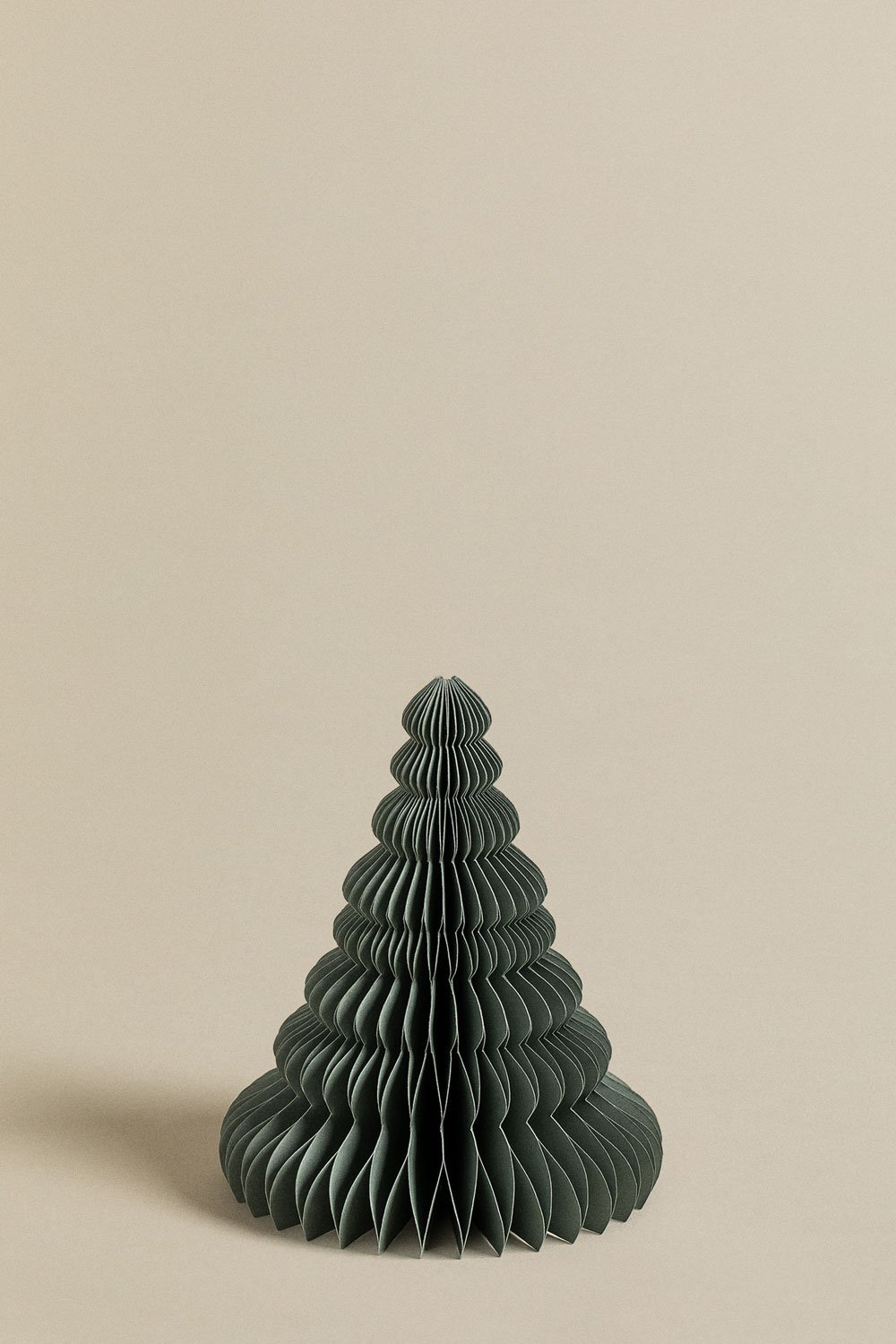 Pack of 3 Christmas Trees in Noelle Paper, gallery image 2