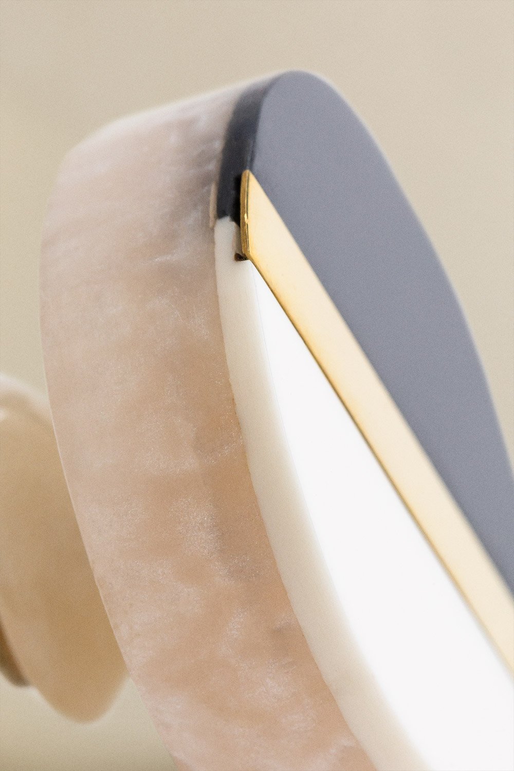 Set of 2 Shooters Shakti , gallery image 4