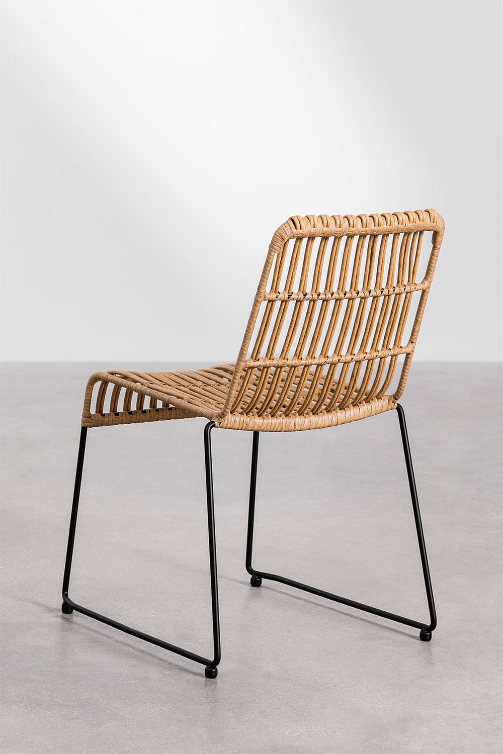 Pack of 2 garden chairs in synthetic rattan and steel Aroa, gallery image 4