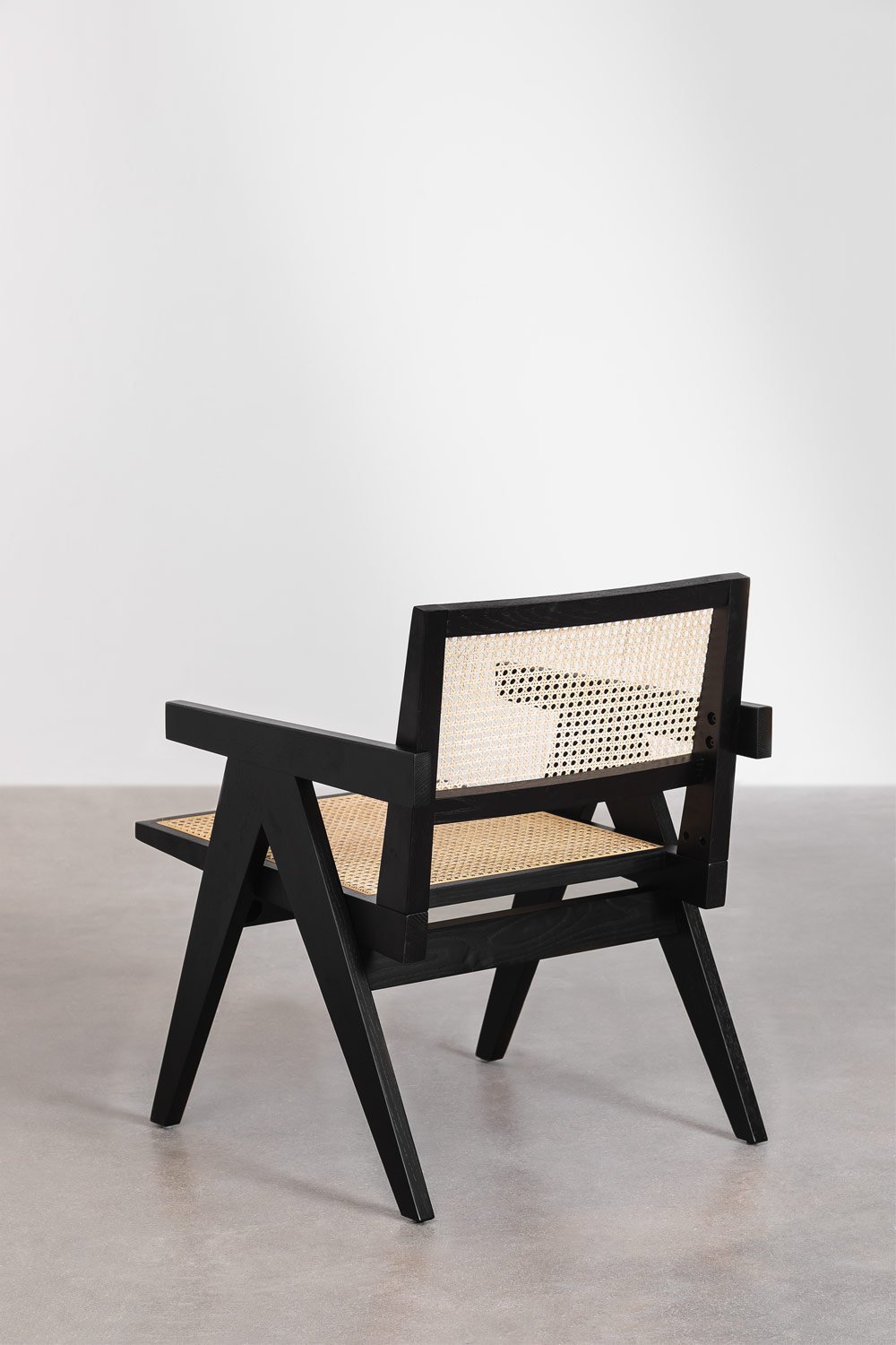 Lali armchair with armrests in ash wood and rattan, gallery image 4