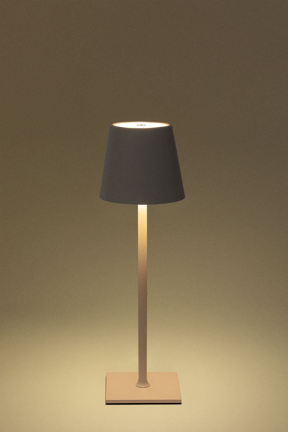 Bolvir wireless LED iron table lamp, gallery image 2