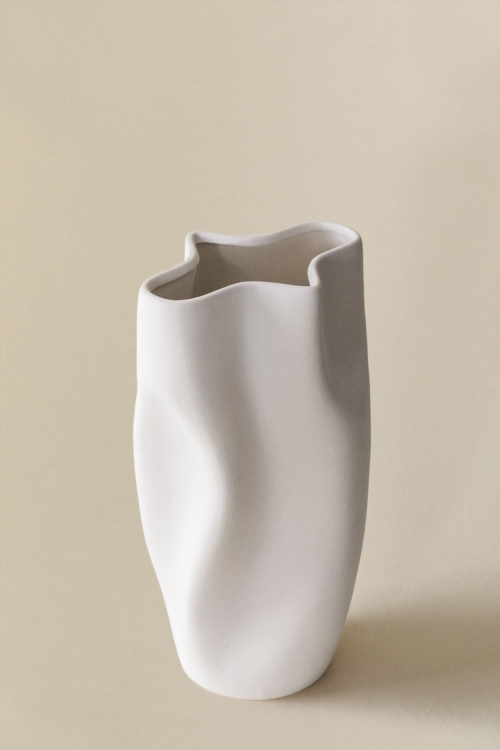 Vase in Varteni ceramic, gallery image 2