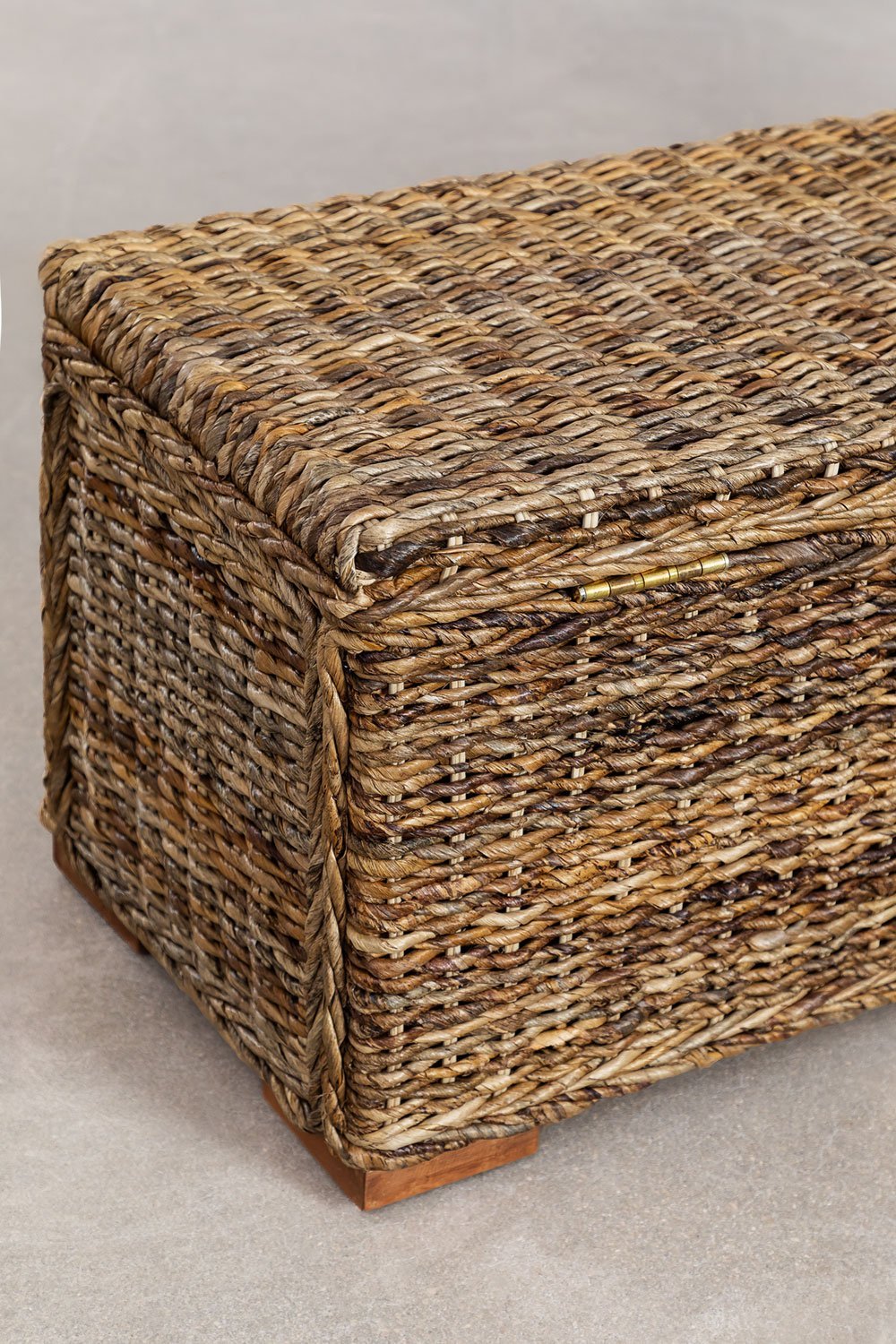 Zunil wooden chest, gallery image 6