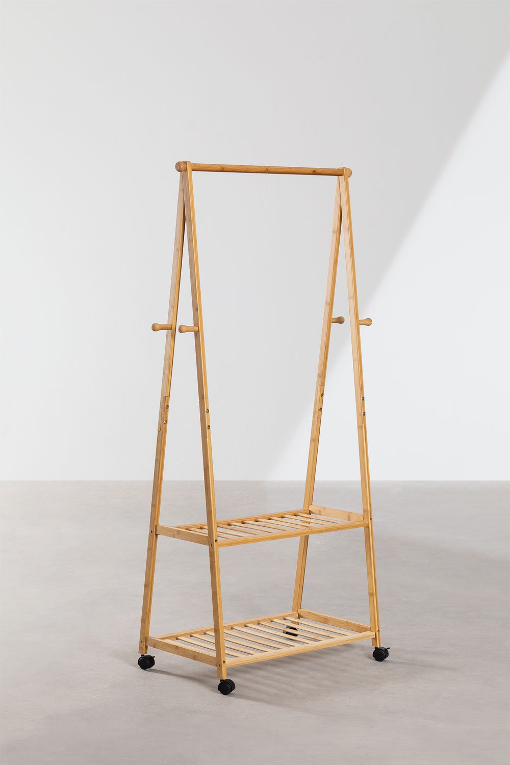 Clothes Hanger with Shoe Rack in Bamboo Kerk, gallery image 2