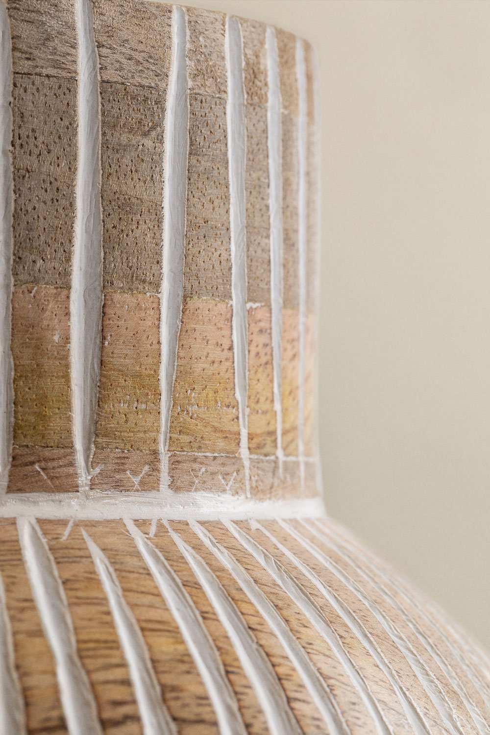 Gelo mango wood vase     , gallery image 4