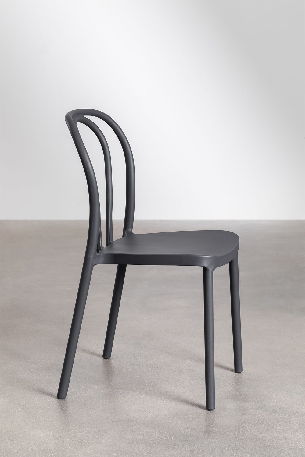 Stackable dining chair in polypropylene Mizzi - SKLUM