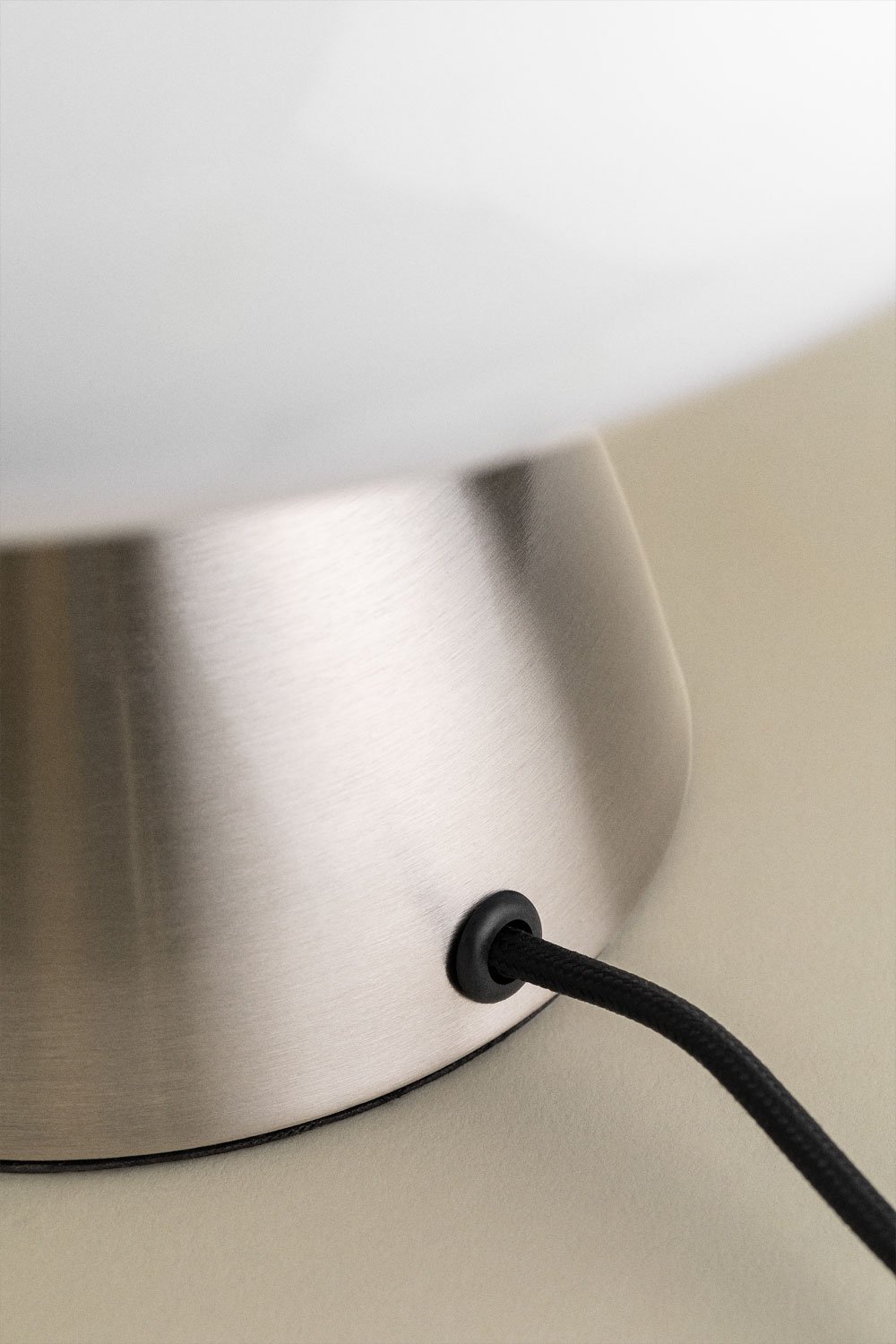 Deseyre metal table lamp, gallery image 5