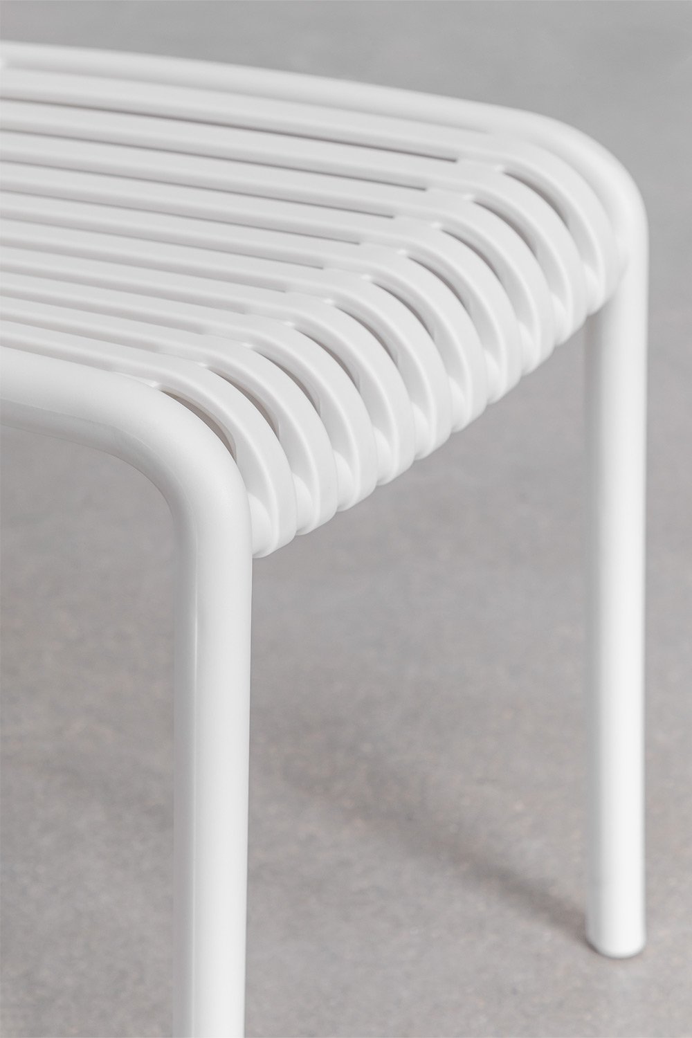 Pack of 4 Wendell polypropylene stackable dining chairs, gallery image 5