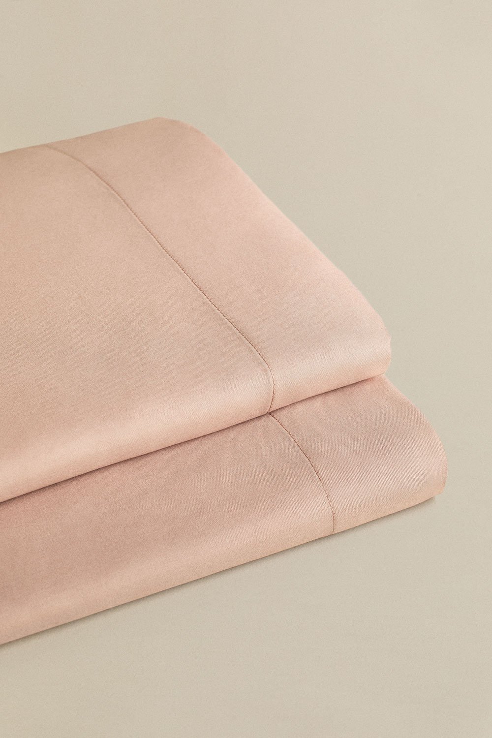 Sampras 300-thread count satin top sheet, gallery image 1
