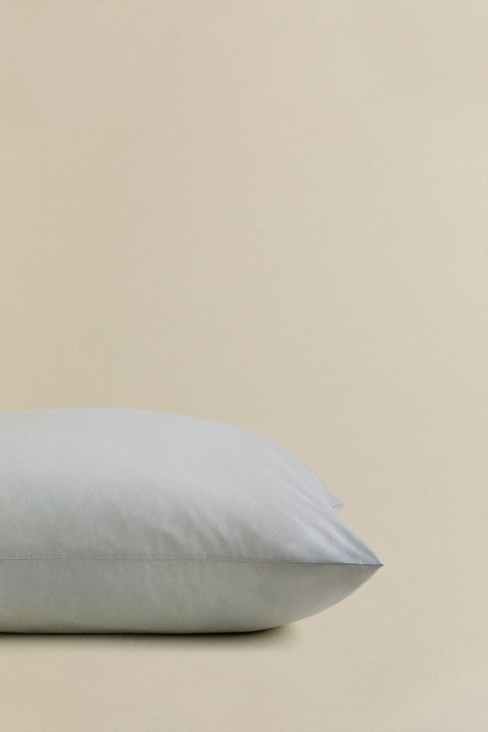 Agassi 180 thread count percale cotton pillowcase, gallery image 3