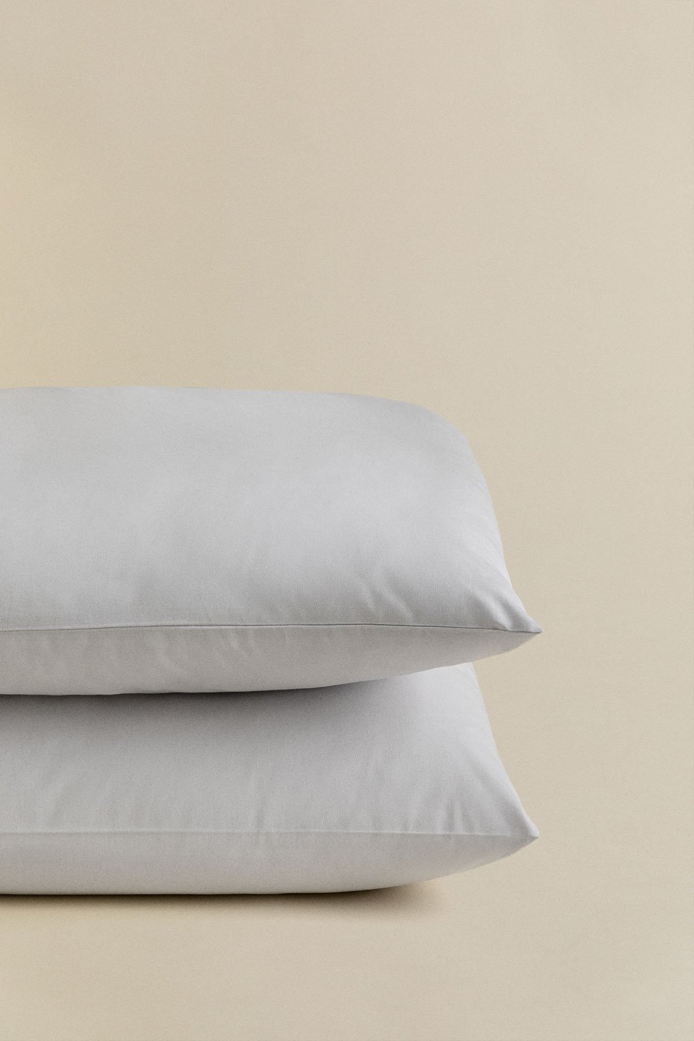 Set of 2 pillowcases in 180-thread-count Lesia cotton percale, gallery image 3