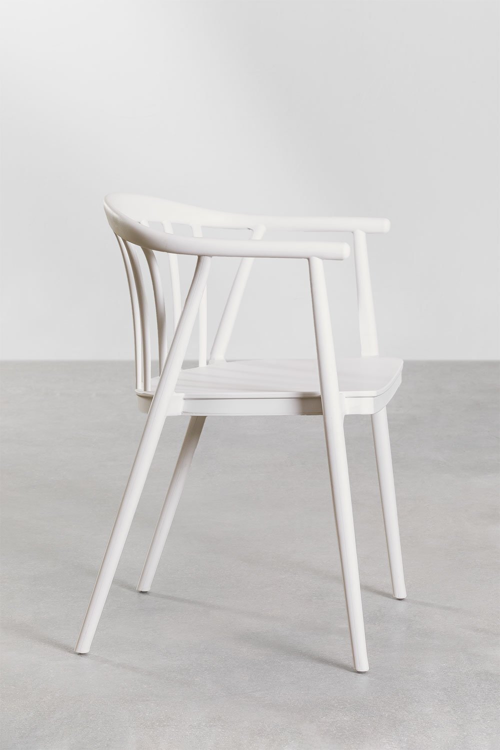 Pack of 2 stackable garden chairs with armrests in polypropylene Ivor, gallery image 4