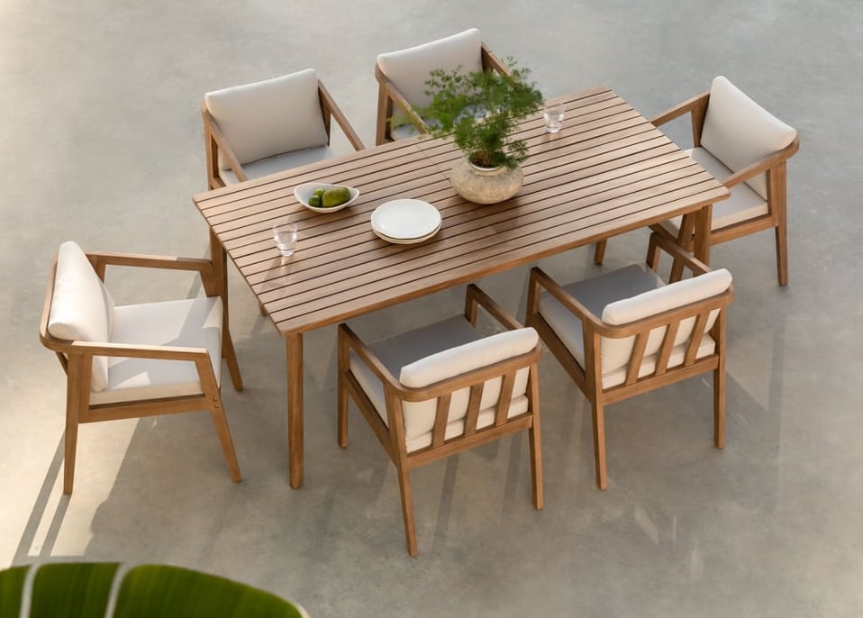 Rectangular Garden Table in Acacia Wood Kaela