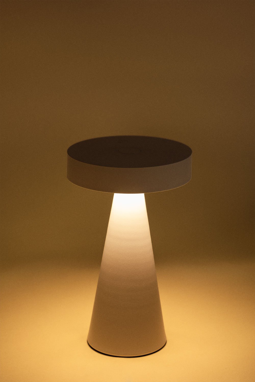 Wireless LED table lamp in iron Catinca, gallery image 4