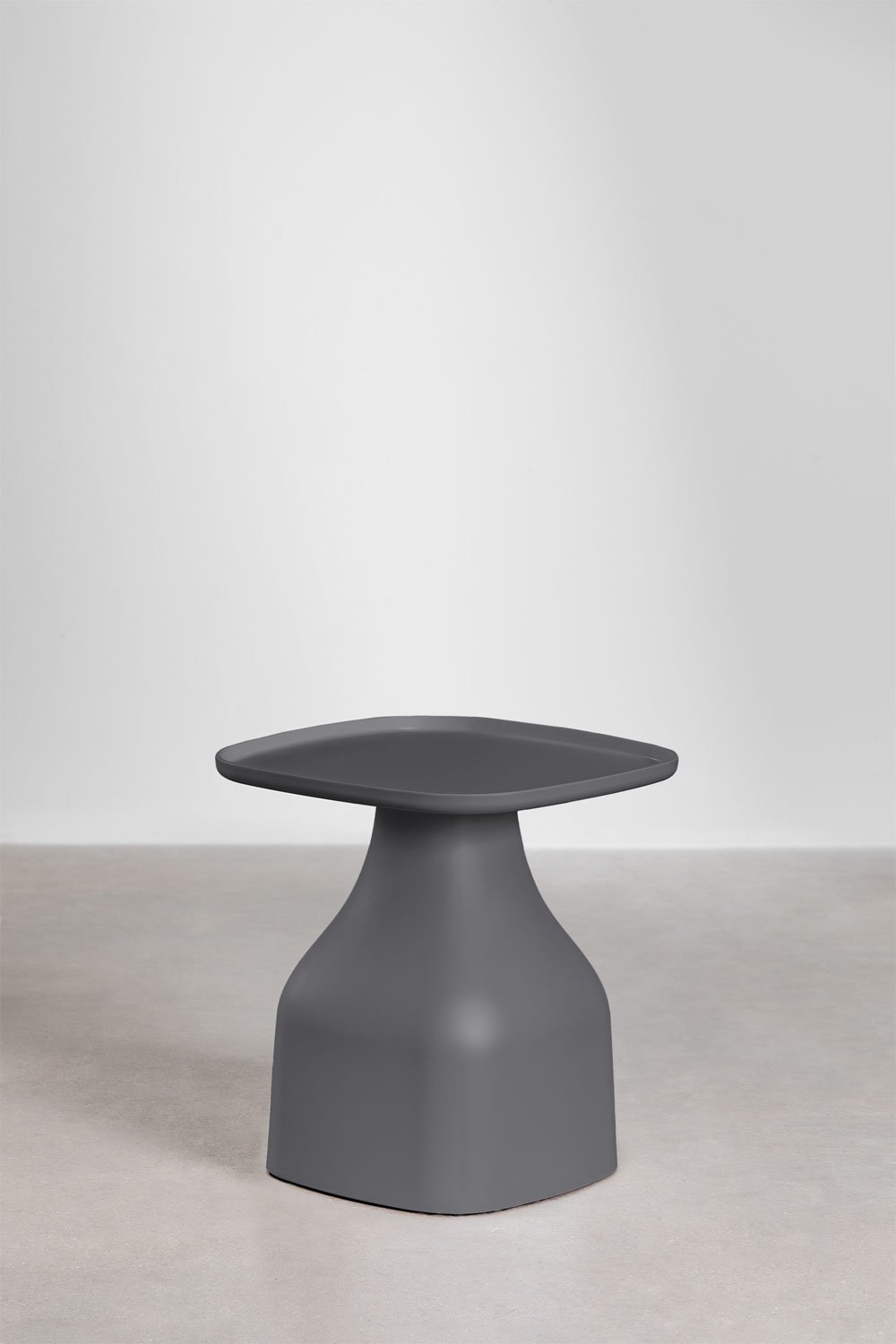 Square Garden Side Table 50x50 cm in Polypropylene Jubarri, gallery image 1