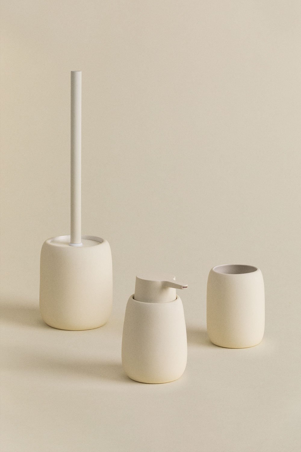 Aberden bathroom set, gallery image 2