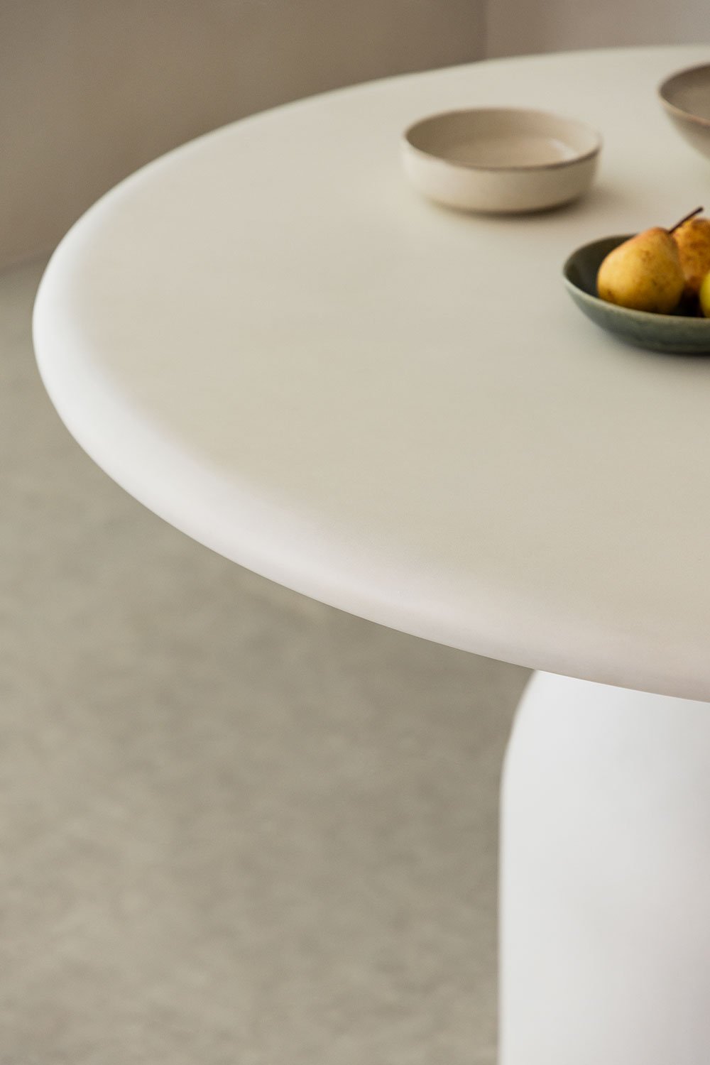 Round Dining Table in Cemente (Ø120 cm) Verenis, gallery image 2