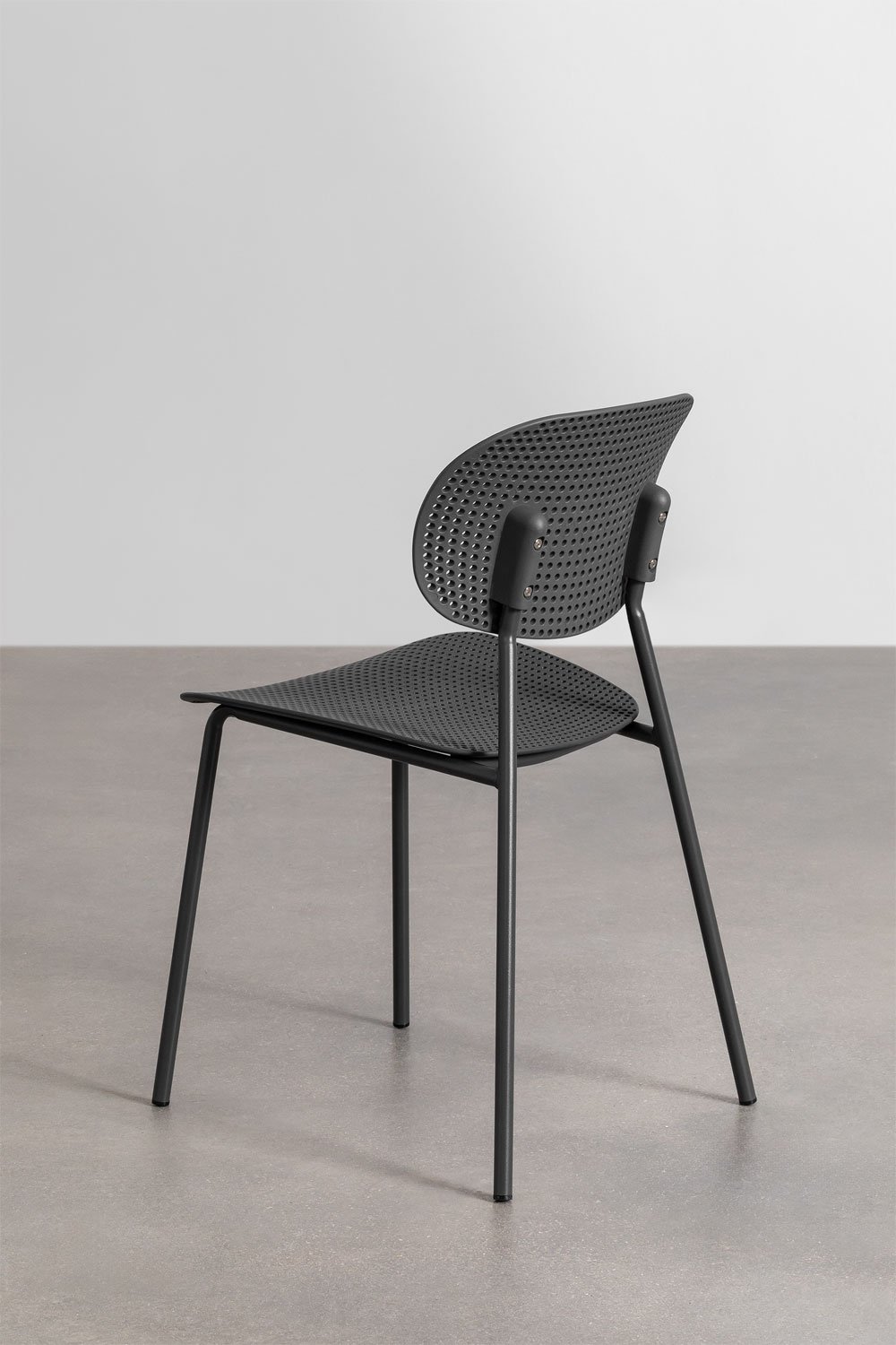 Mizzi Ø70 cm round table set and 2 Tupah garden chairs in polypropylene and iron, gallery image 8