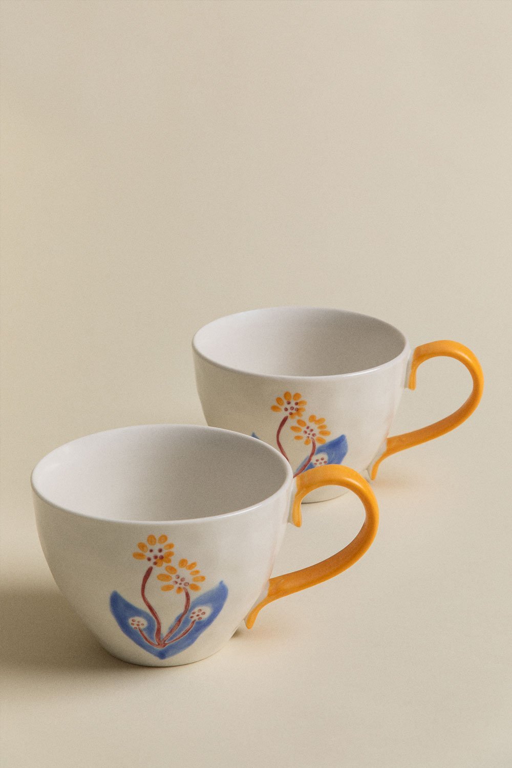 Pack of 2 40 cl Marneda stoneware cups, gallery image 4