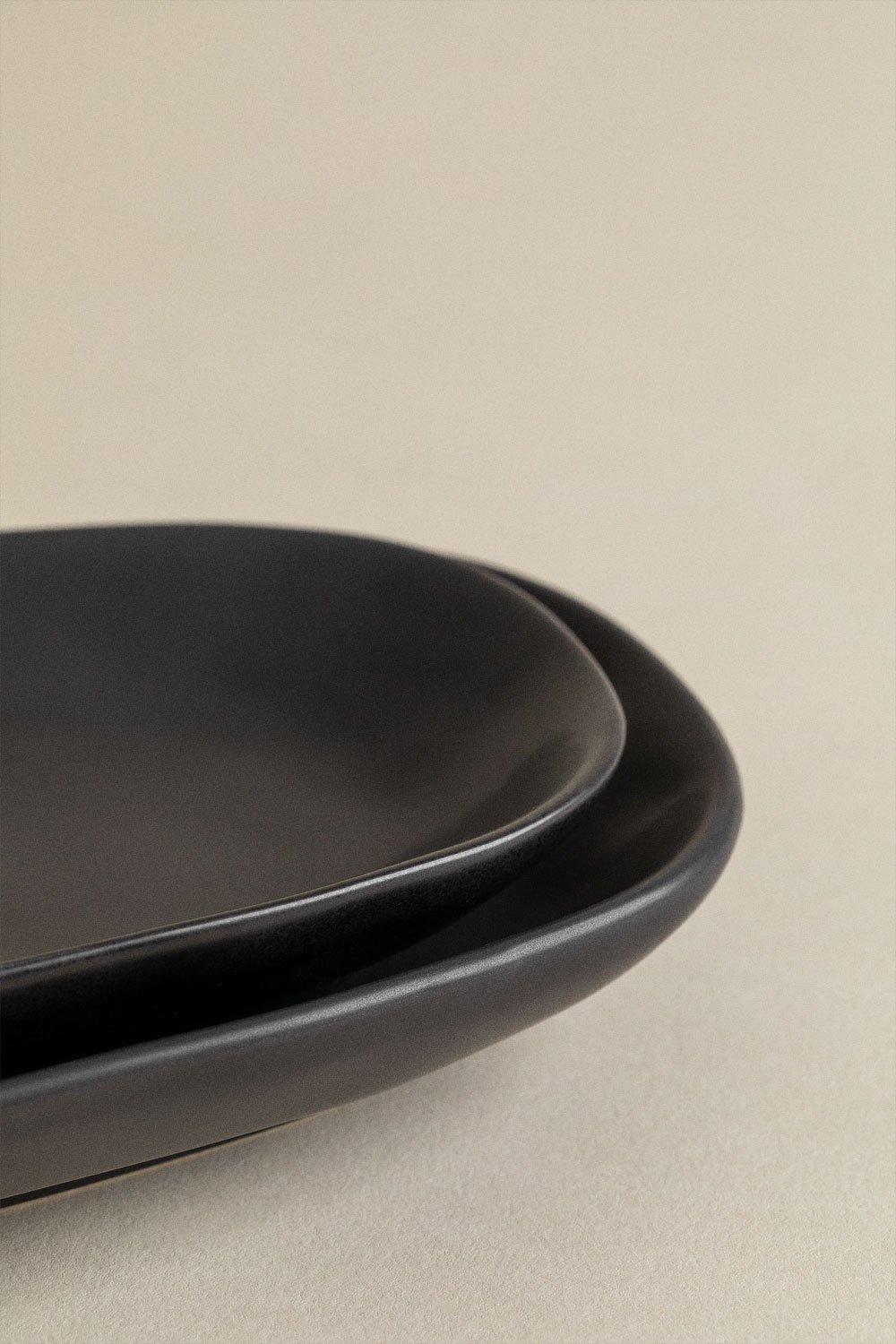 Set of 2 Belvere trays, gallery image 5