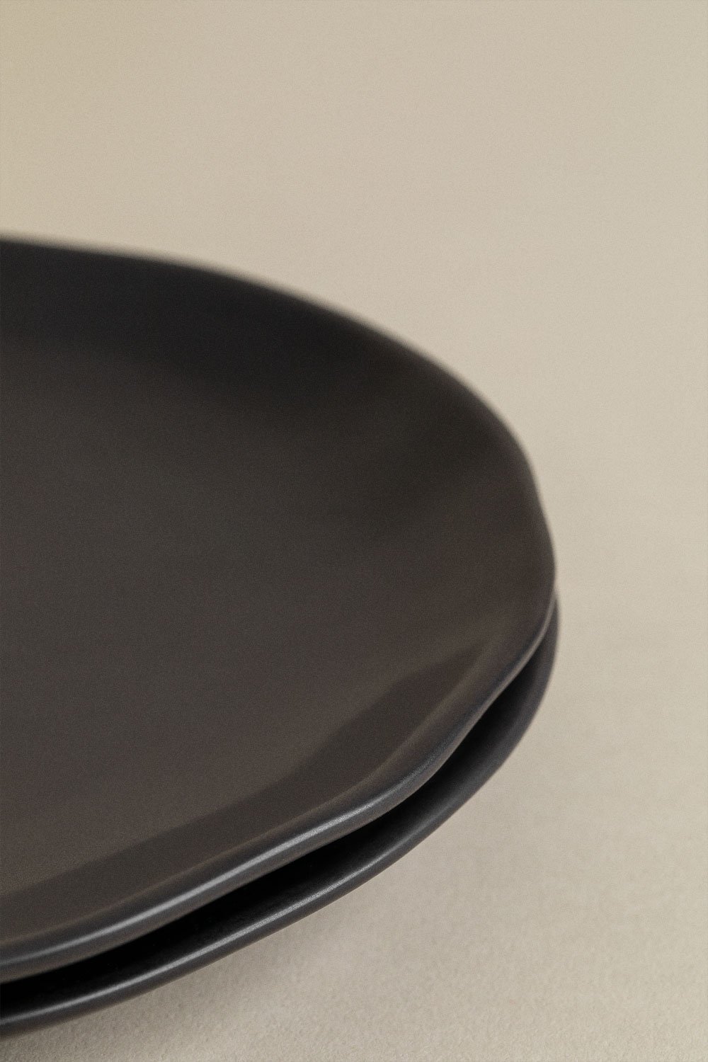 Pack of 2 Belvere stoneware dinner plates, gallery image 5