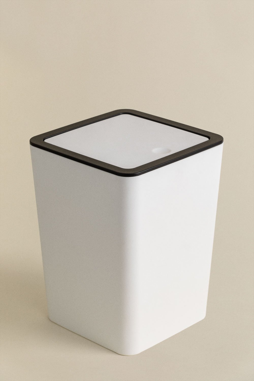 Waste Bin with Lid Donelia, gallery image 1