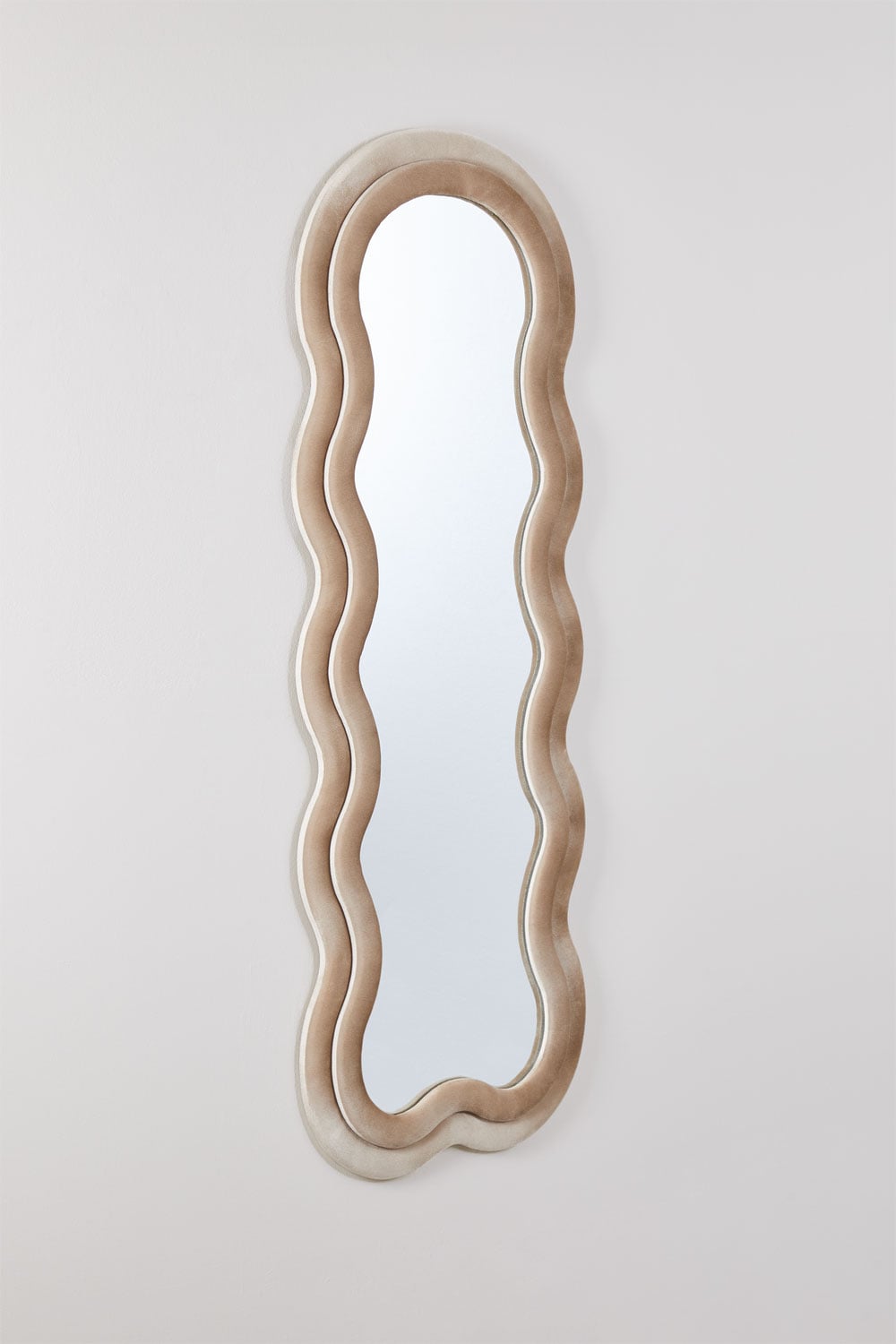 Irregular wall mirror 60x160 cm upholstered Evelyn, gallery image 3