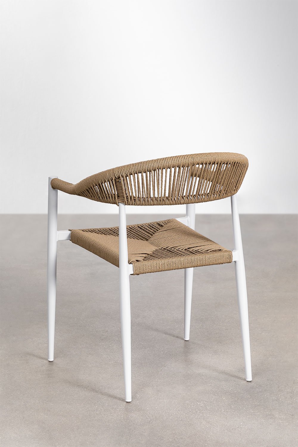 Pack of 2 stackable dining chairs with armrests in aluminium and synthetic rattan Amatria, gallery image 5