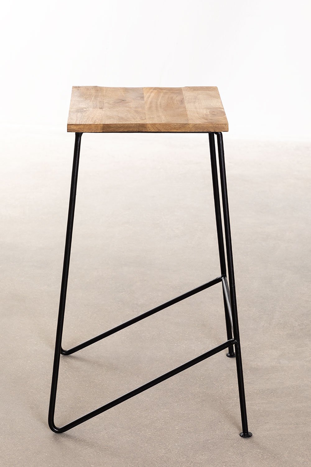 Strox high metal stool, gallery image 2