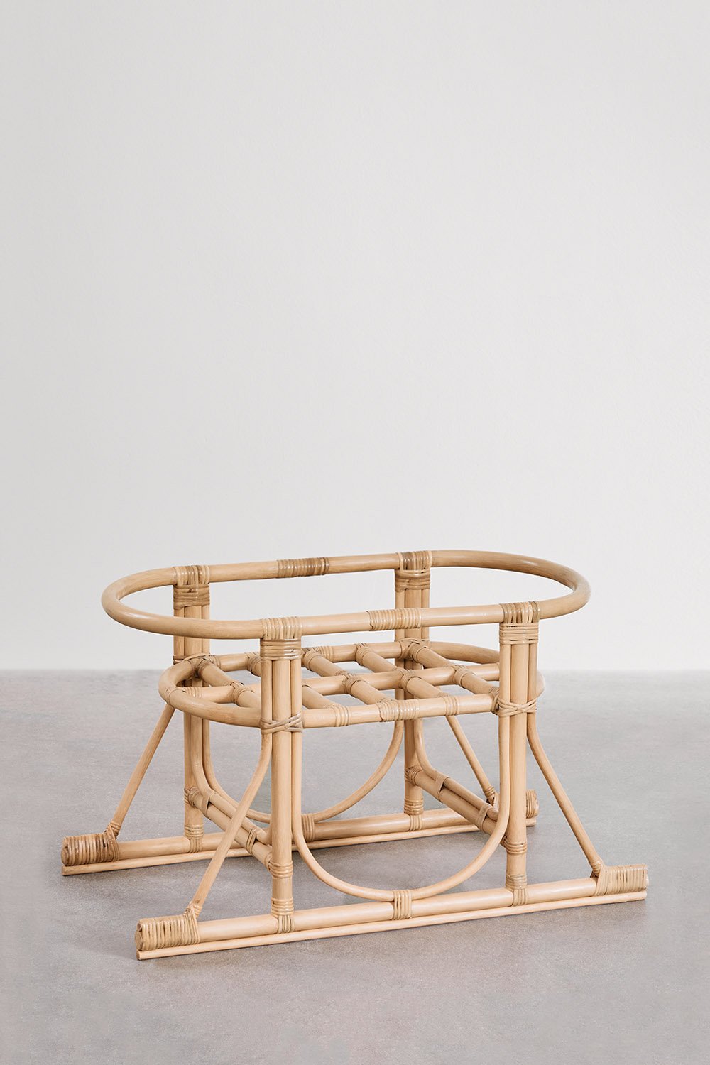 Legs for Zarine Kids Rattan Cradle, gallery image 1