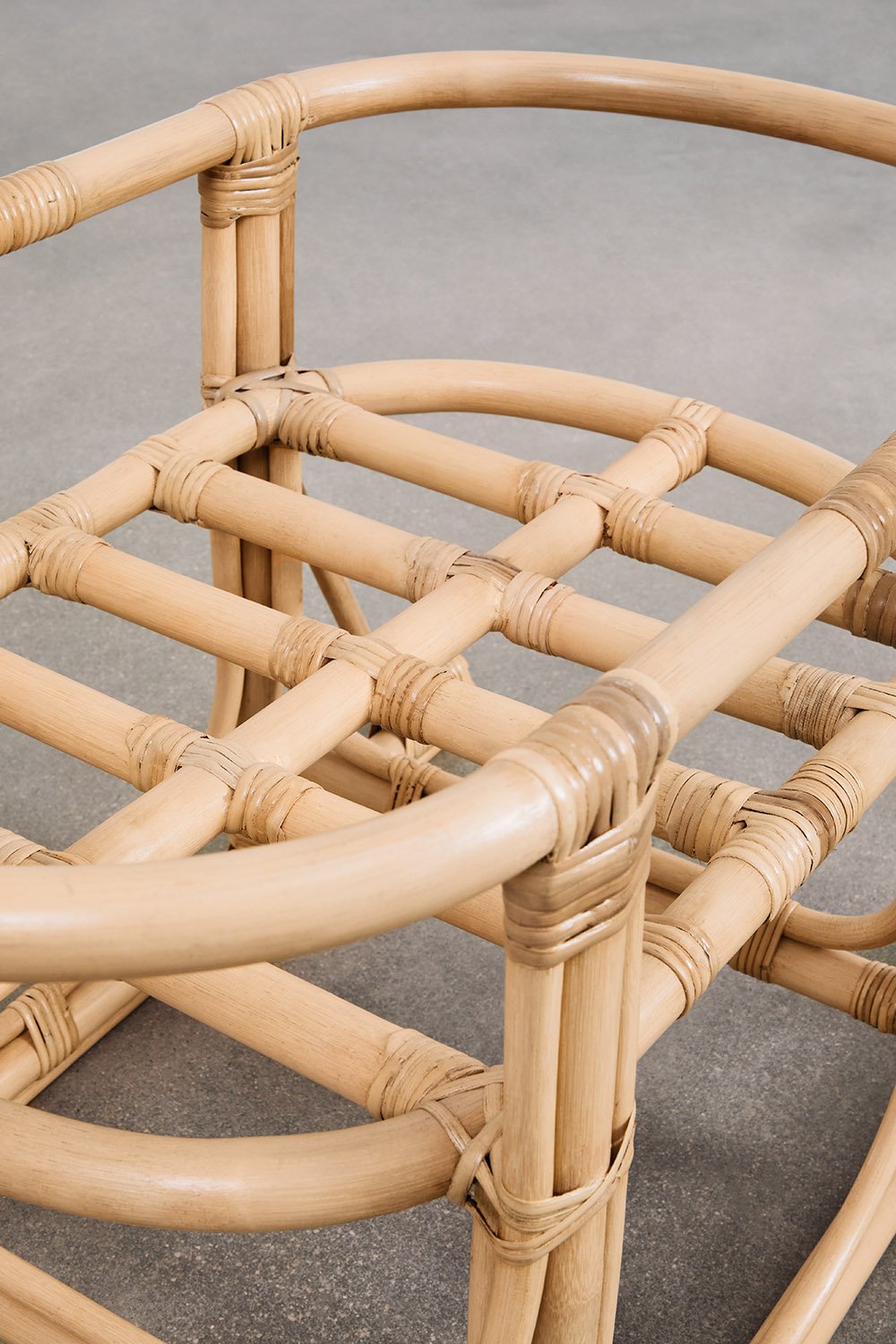 Legs for Zarine Kids Rattan Cradle, gallery image 3