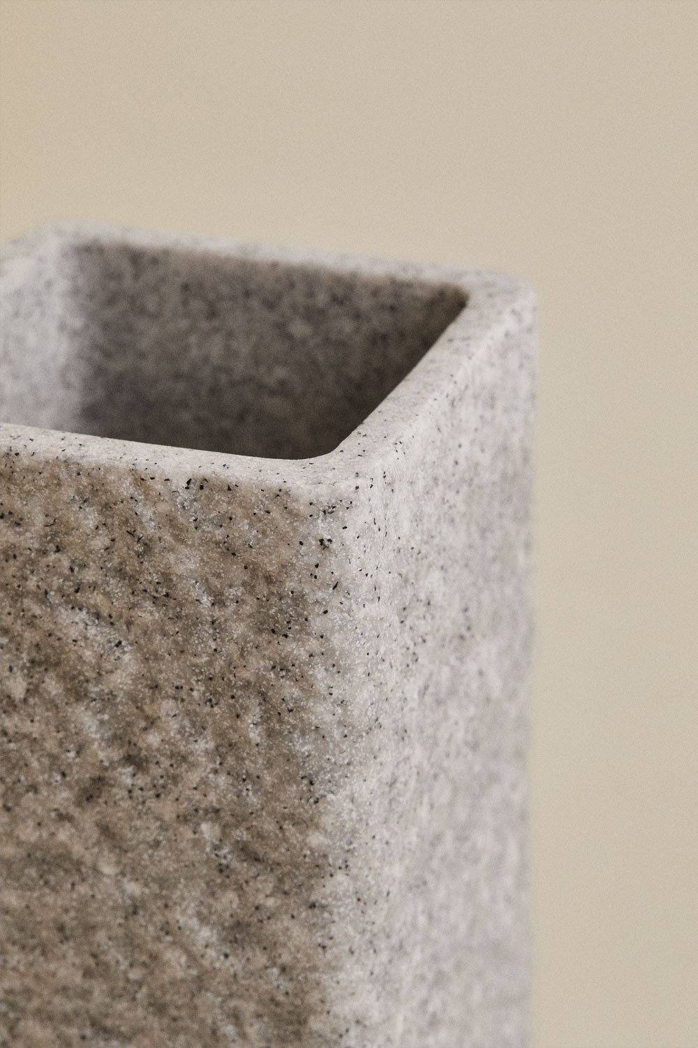 Espluy resin bathroom set, gallery image 4