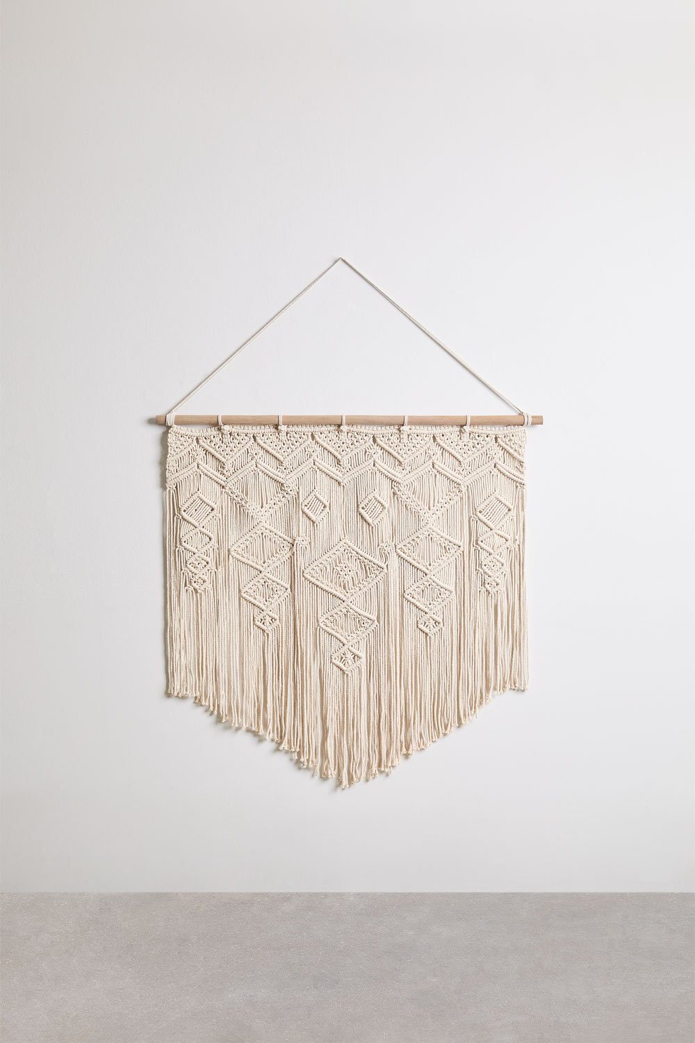 Macramé Dalies headboard, gallery image 1