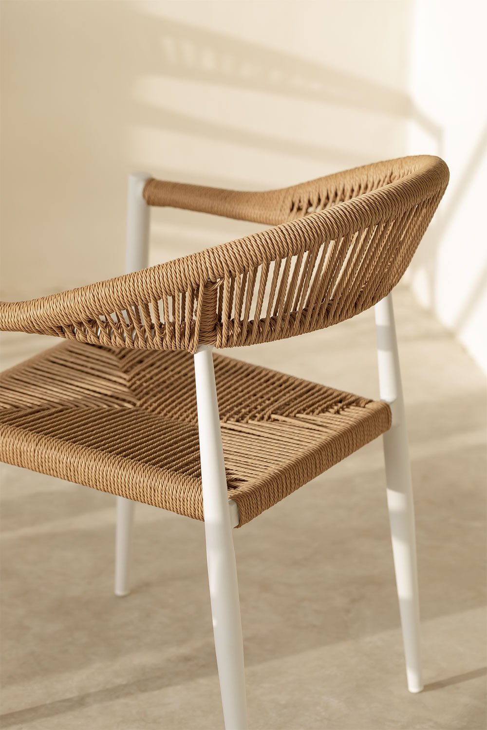 Stackable garden chair with armrests in aluminium and synthetic rattan Amatria, gallery image 2