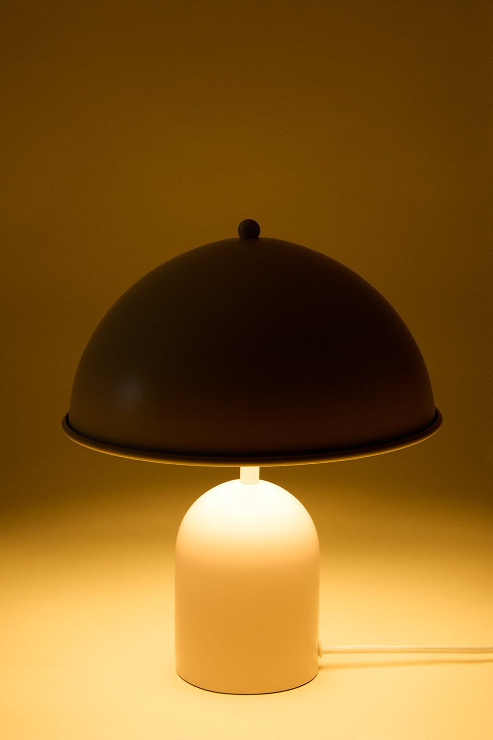 Haile metal table lamp, gallery image 3