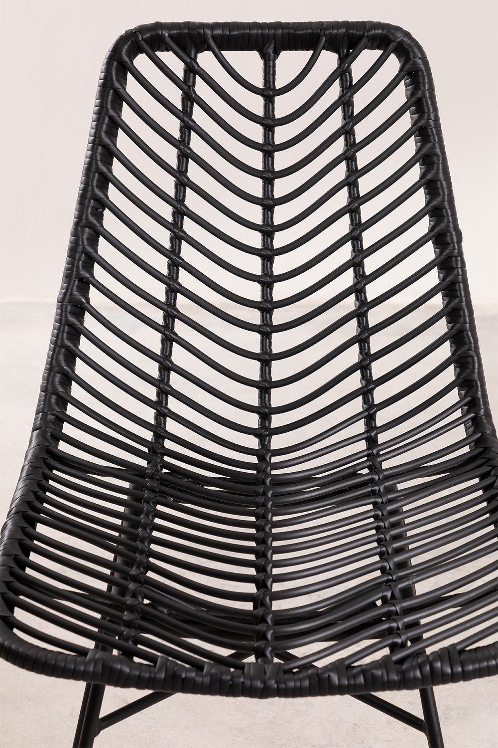 Pack of 4 garden chairs in synthetic rattan Gouda Colors, gallery image 3