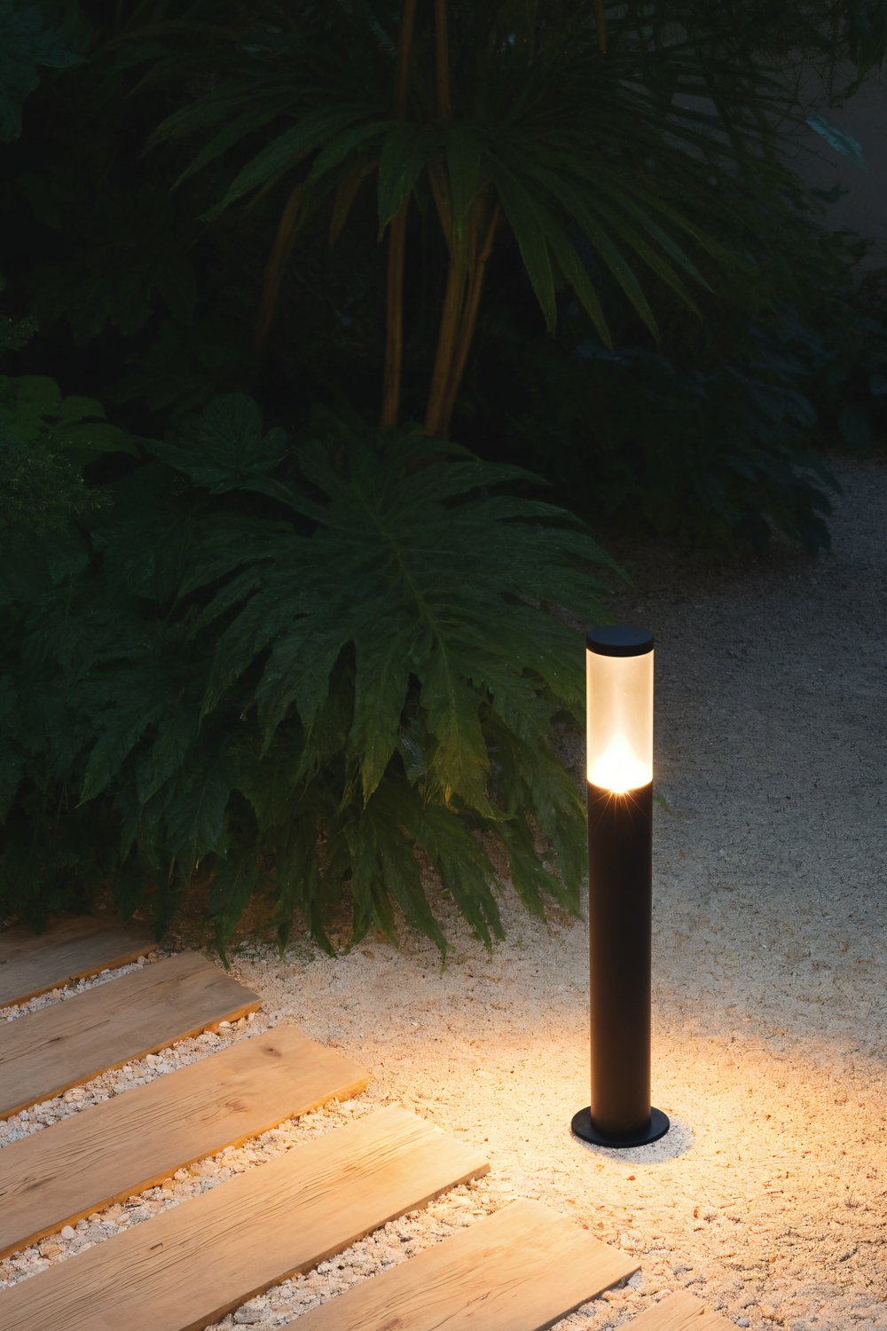 Ulexi stainless steel outdoor beacon, gallery image 1