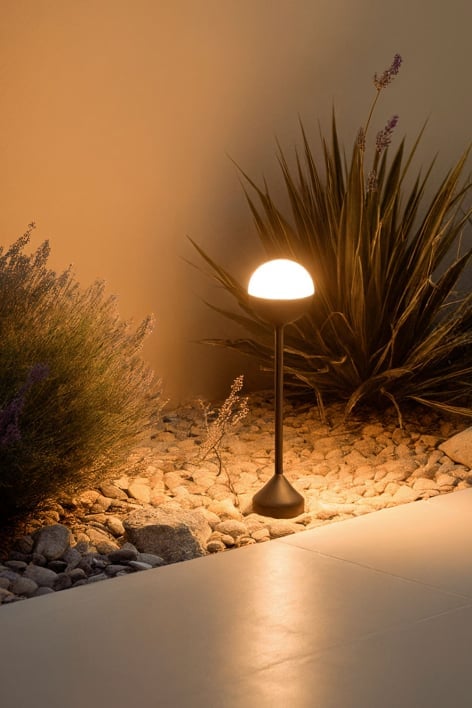 Uveron Design aluminum outdoor LED beacon