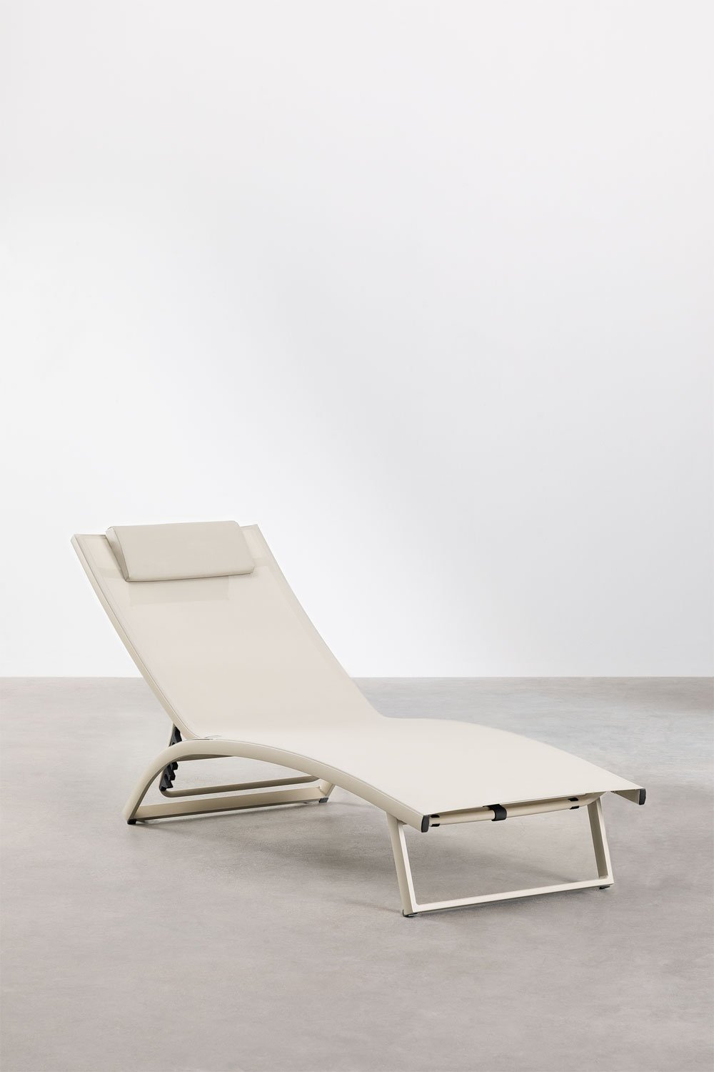 Reclining Aluminium Sunbed Dulem, gallery image 1