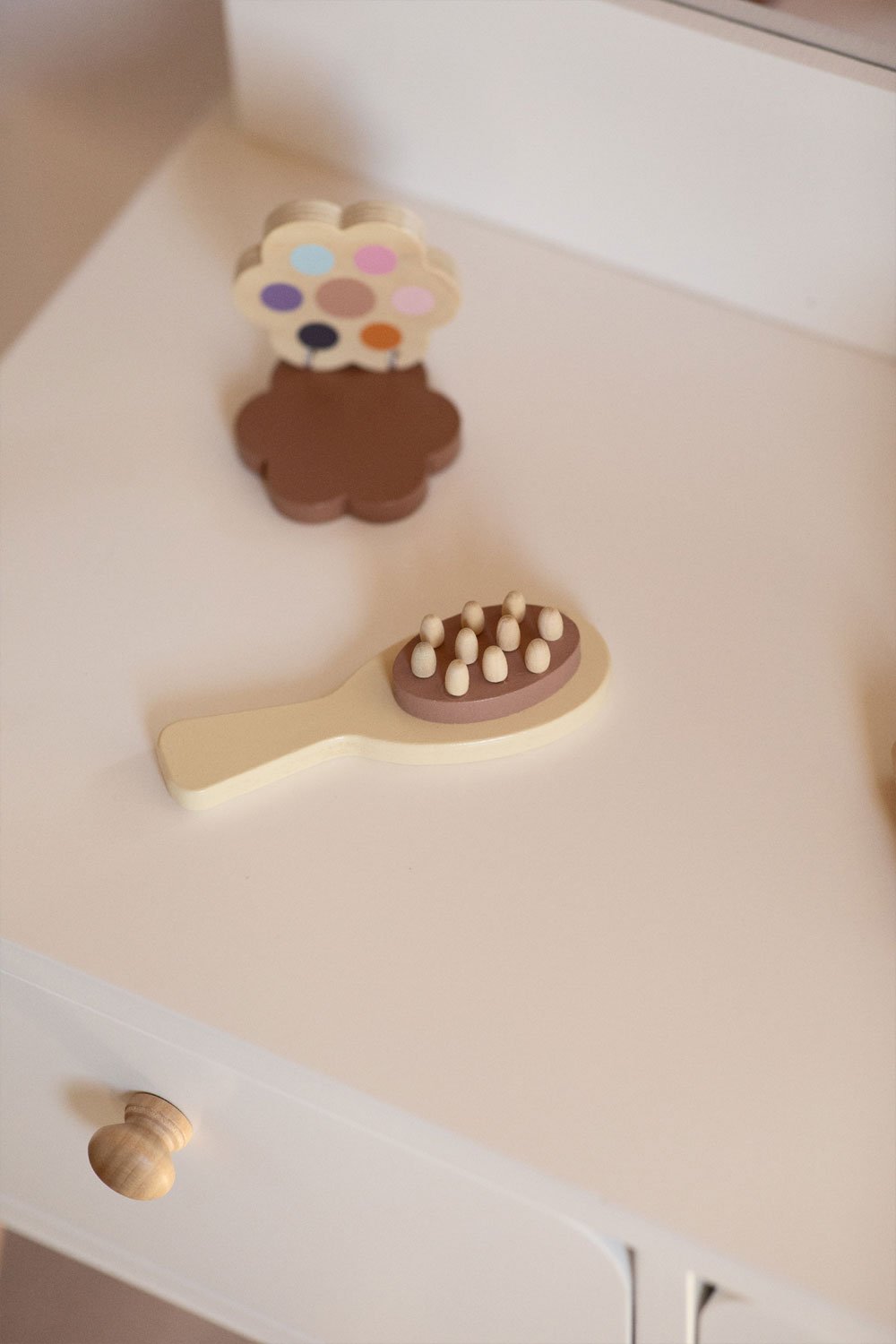 Donie Kids wooden dressing table, gallery image 9