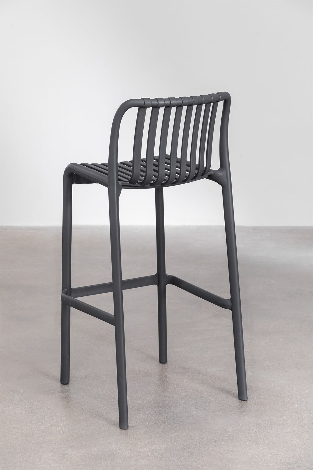 Pack of 4 stackable high stools in Wendell polypropylene, gallery image 5