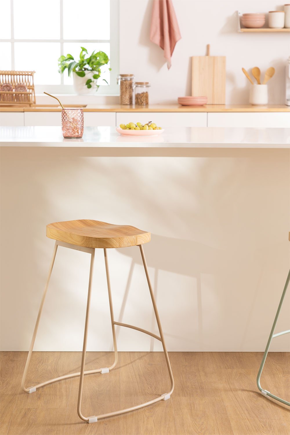 Pack of 2 high stools in steel and elm wood Neicol, gallery image 1