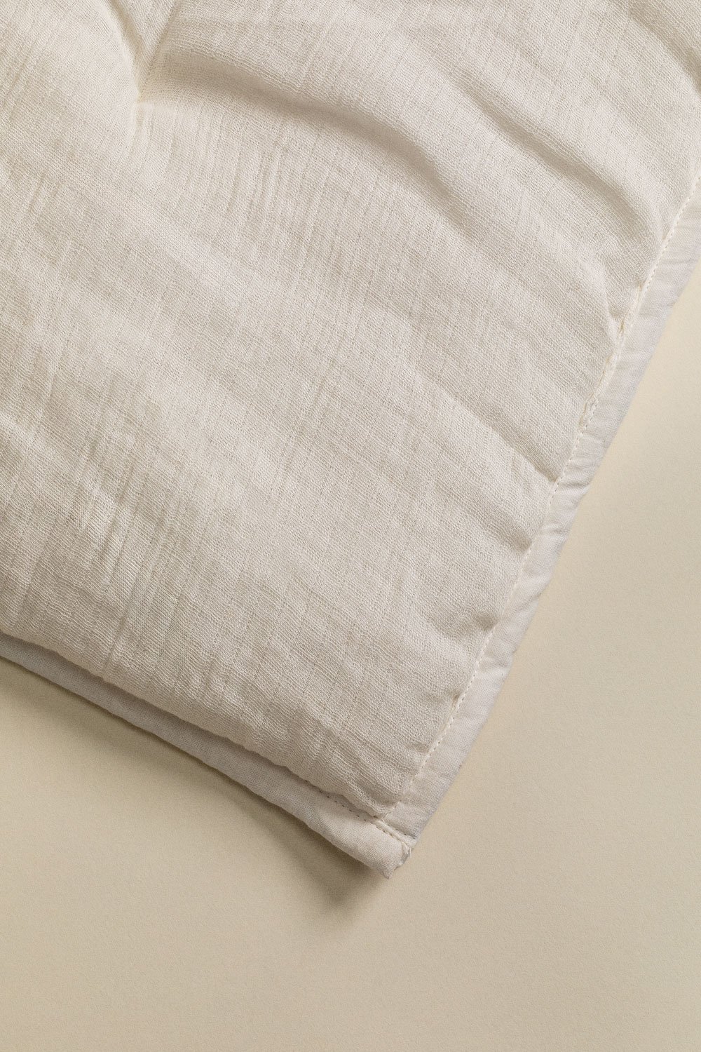 Becourd cotton gauze quilt, gallery image 3