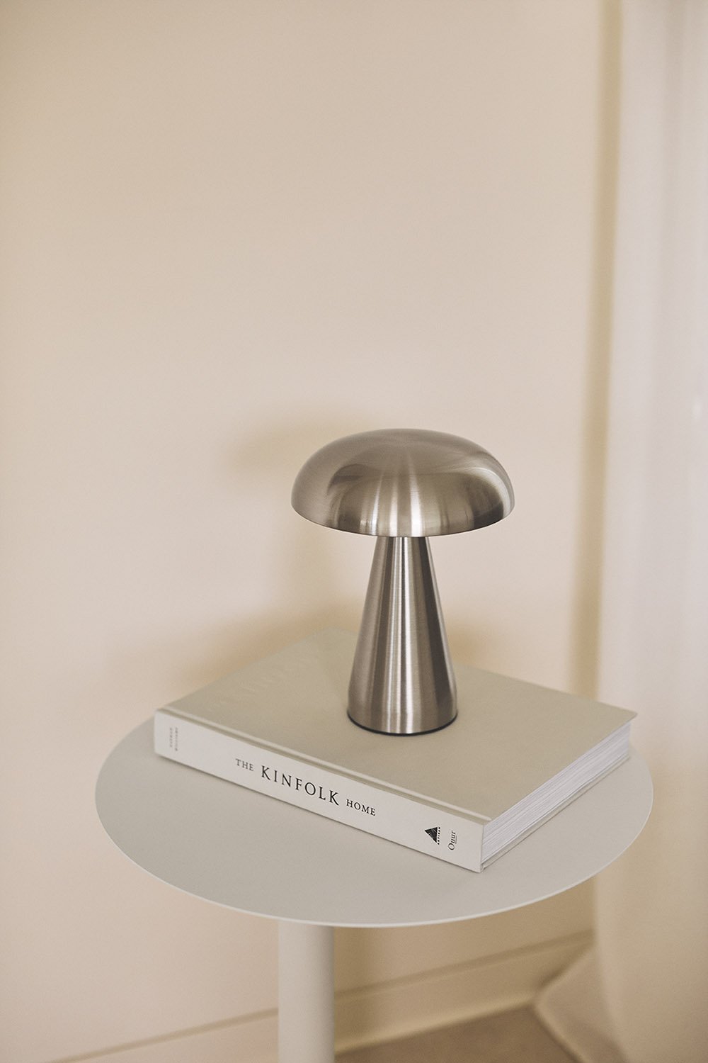 Galina Wireless LED Table Lamp, gallery image 1