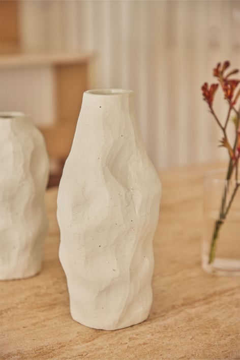 Fergie ceramic vase