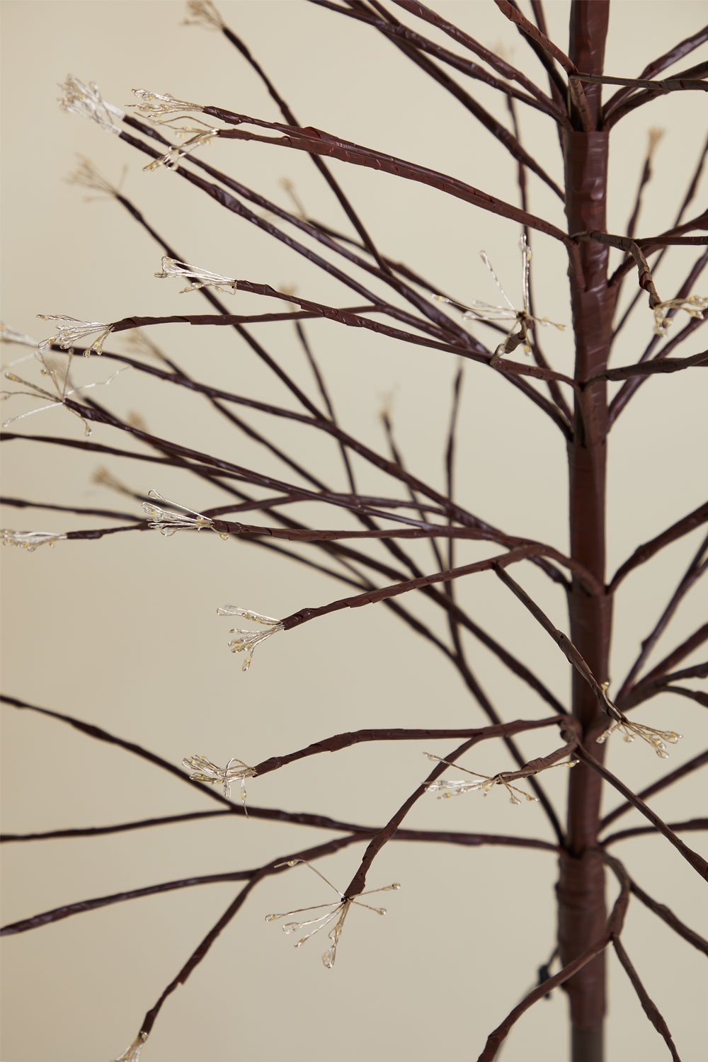 Dorvin LED Christmas Tree in Iron, gallery image 4