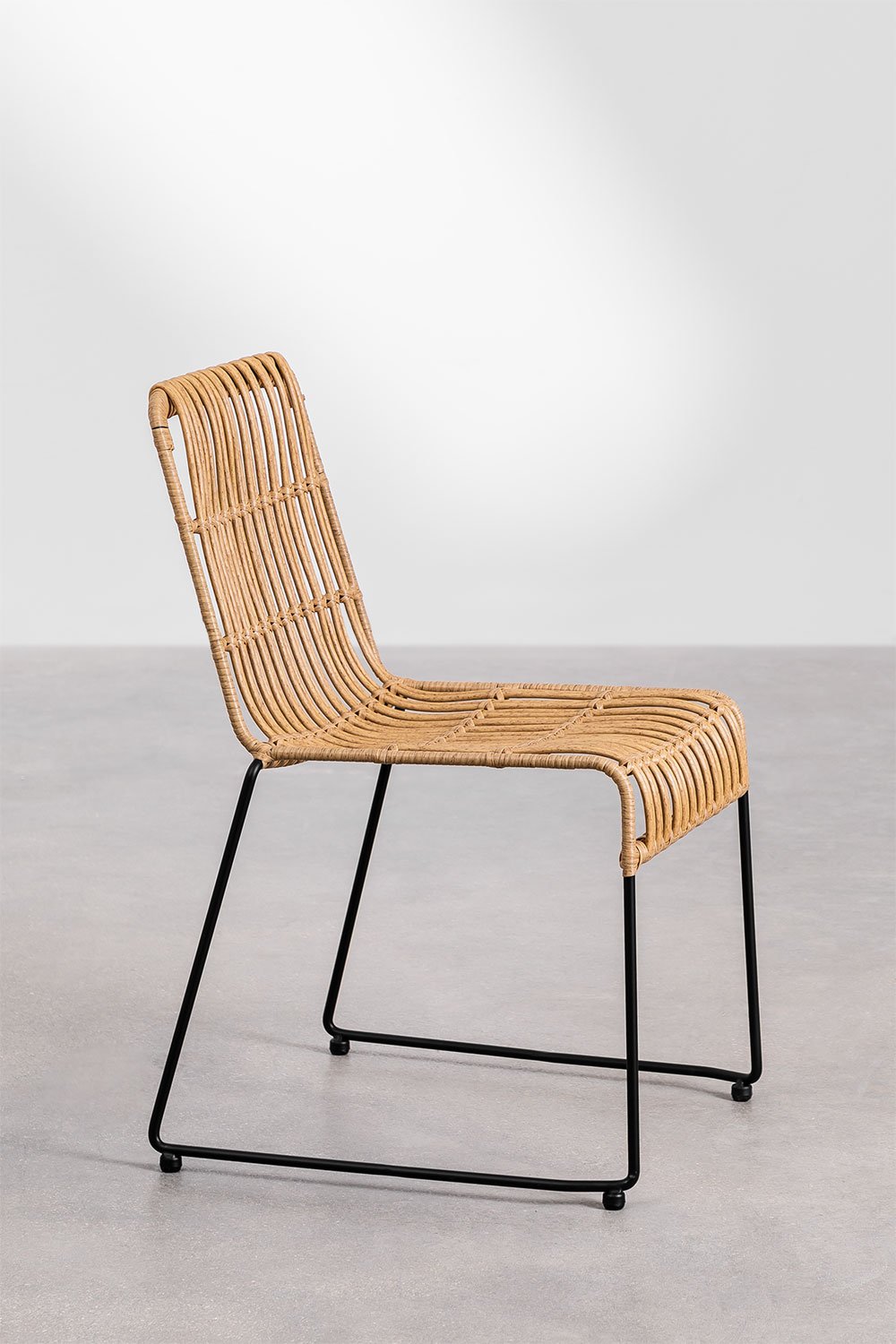 Aroa synthetic rattan dining chair, gallery image 3