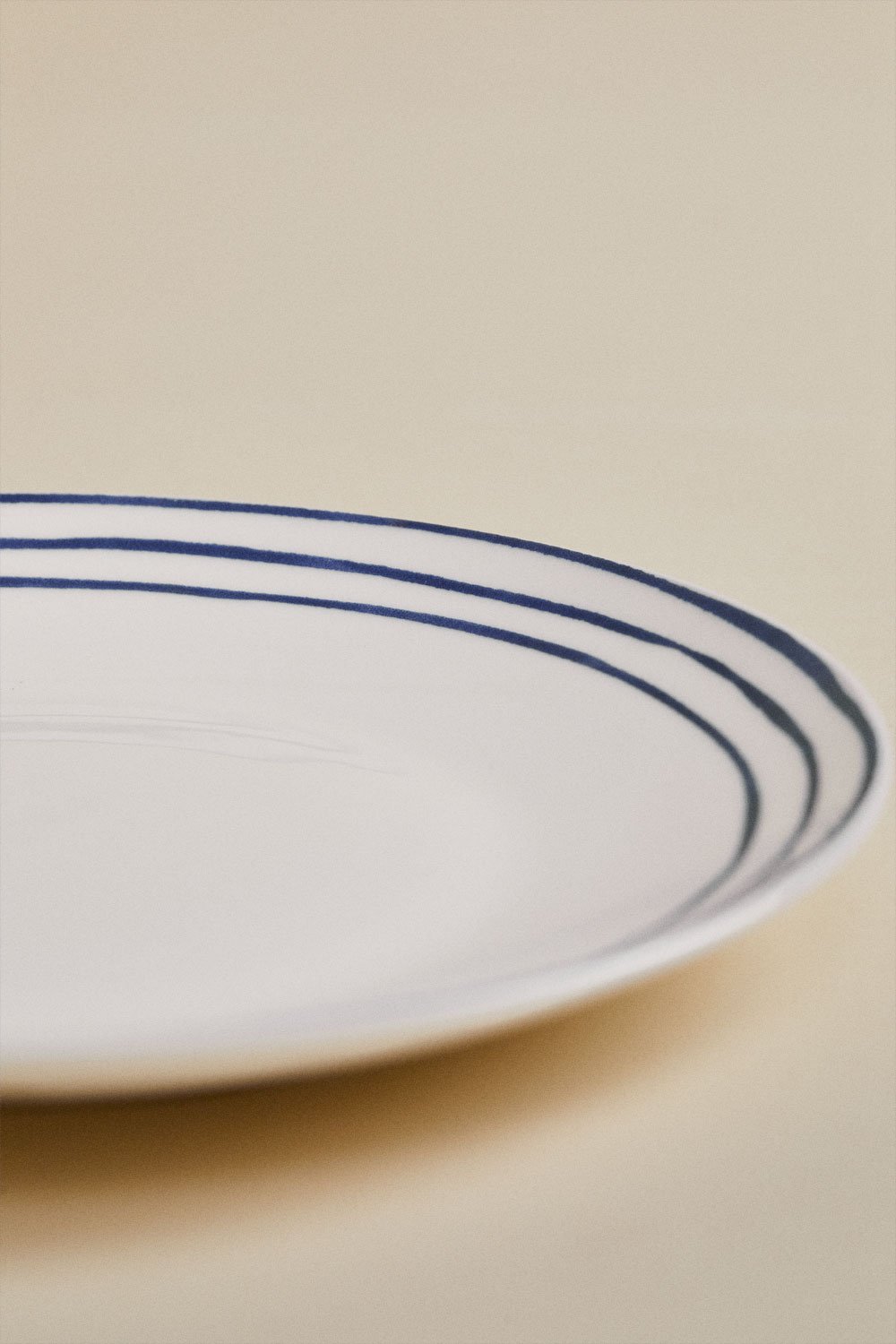 Isolda 12-piece new bone china dinnerware set, gallery image 4