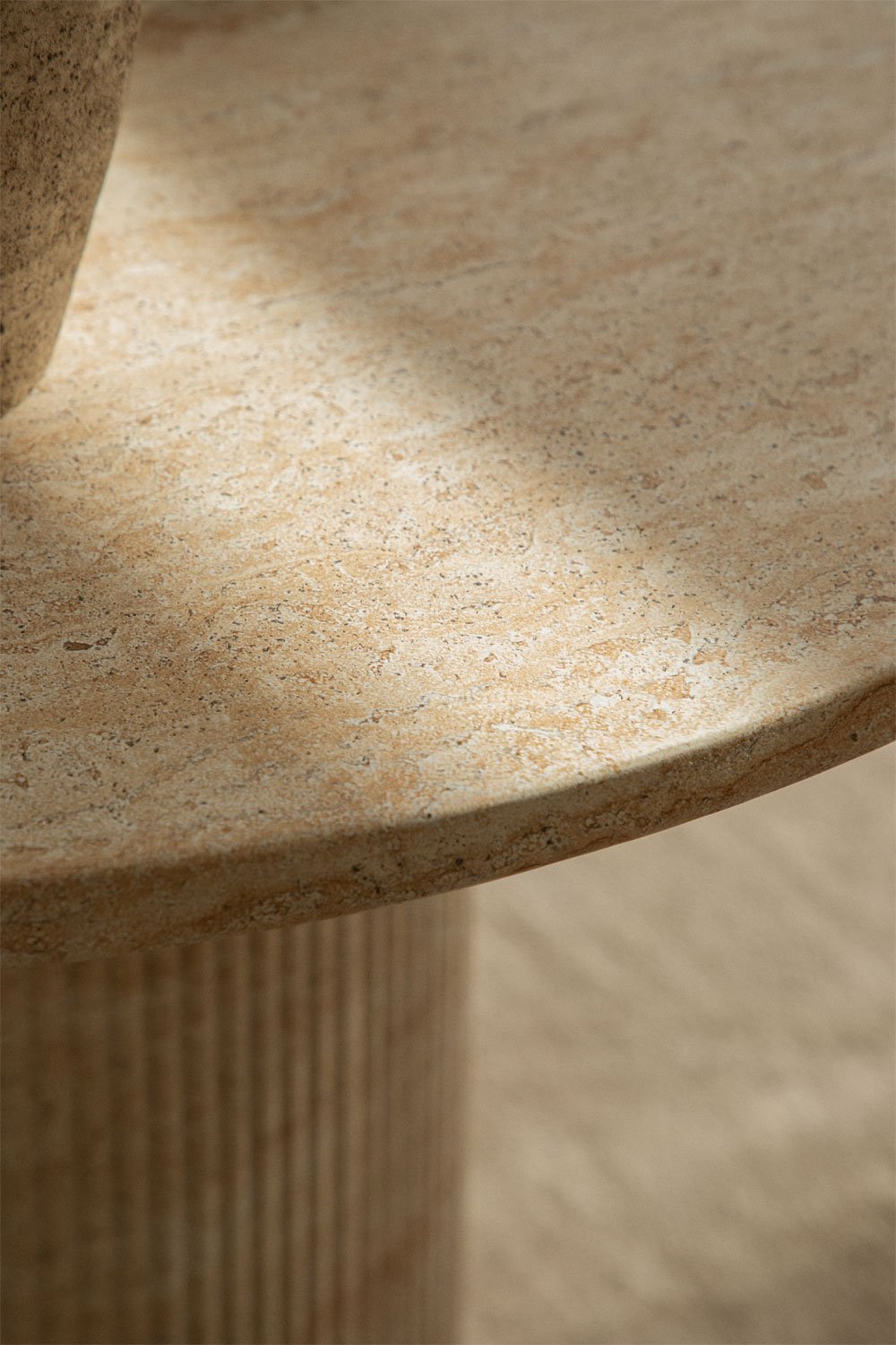 Round dining table in cement with travertine look (Ø100 cm) Velia, gallery image 2